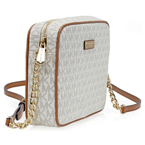 michael kors cincinnati jet set crossbody|Michael Kors vanilla jet set.